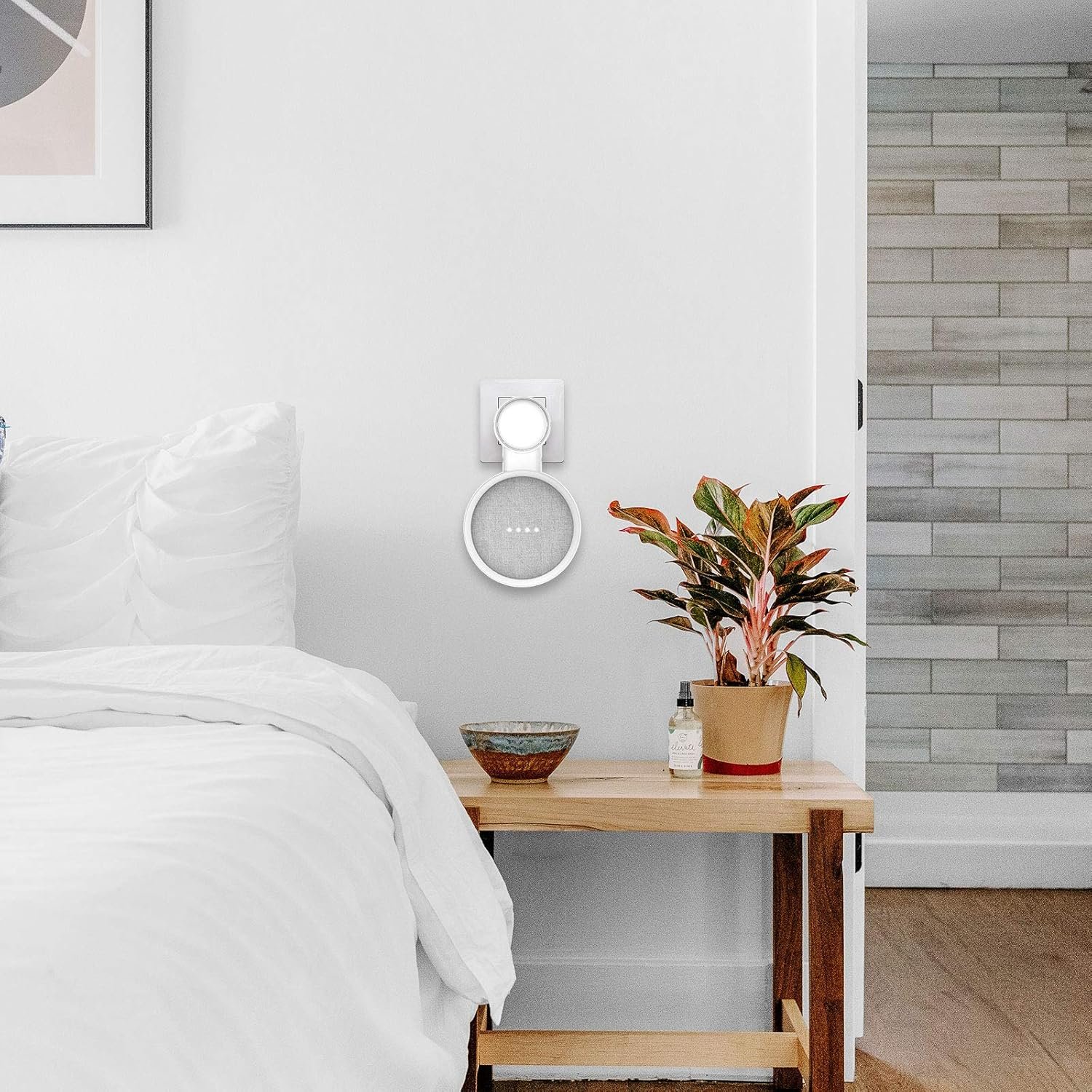 Plus ACC Wandhalterung für Google Nest Mini oder Heimat Mini, Halterung Ständer MIT Integrierer Kabelmanagement, Ideal für Schlafzimmer, Bad und Küche, Keinschruben Notwendig (Weiß) – Bild 6